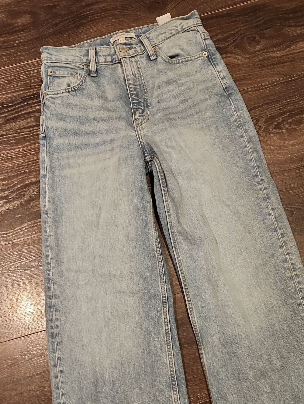 ❤️ BANANA REPUBLIC ICON HIGH RISE CLASSIC WIDE LEG JEANS, 2P (26 PETITE) - Picture 6 of 12